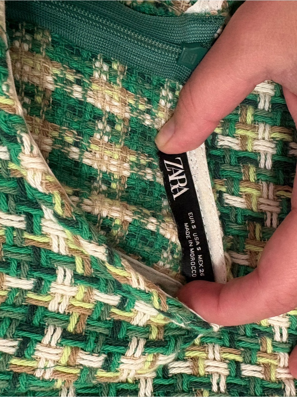 Zara Green and Cream Tweed Shift Dress with Button Detail - Picture 2 of 4